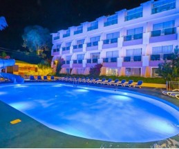 Aperion Beach, 4*