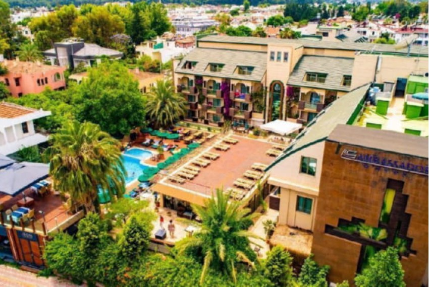 Ambassador Plaza Hotel, 4* Ambassador Plaza Hotel, 4*