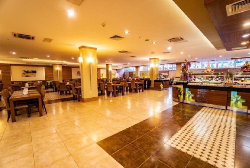 Ambassador Plaza Hotel, 4* Ambassador Plaza Hotel, 4*
