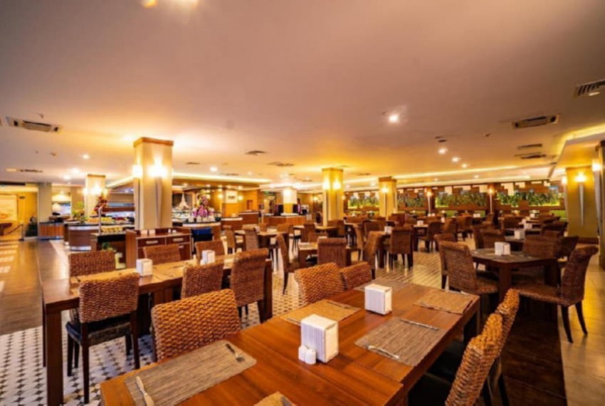Ambassador Plaza Hotel, 4* Ambassador Plaza Hotel, 4*