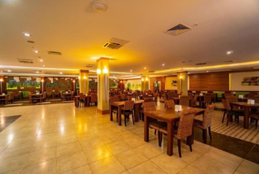 Ambassador Plaza Hotel, 4* Ambassador Plaza Hotel, 4*