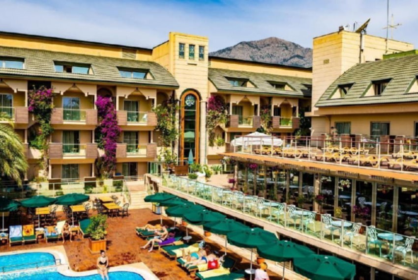 Ambassador Plaza Hotel, 4* Ambassador Plaza Hotel, 4*