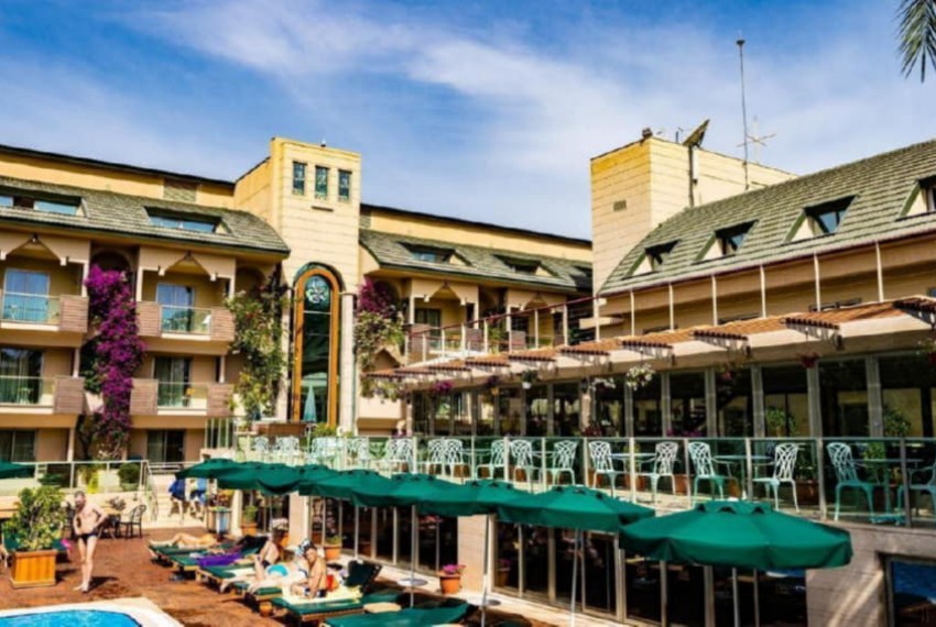 Ambassador Plaza Hotel, 4* Ambassador Plaza Hotel, 4*