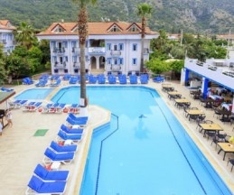 Akdeniz Beach Hotel, 3*