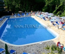 Kini Park, 3*