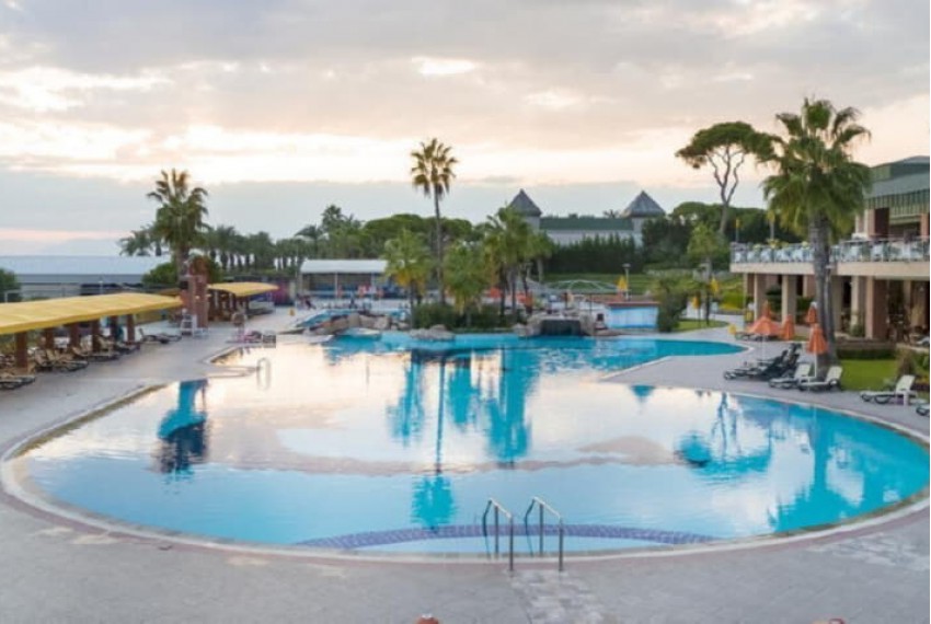 Maritim Pine Beach Resort, 5* Maritim Pine Beach Resort, 5*
