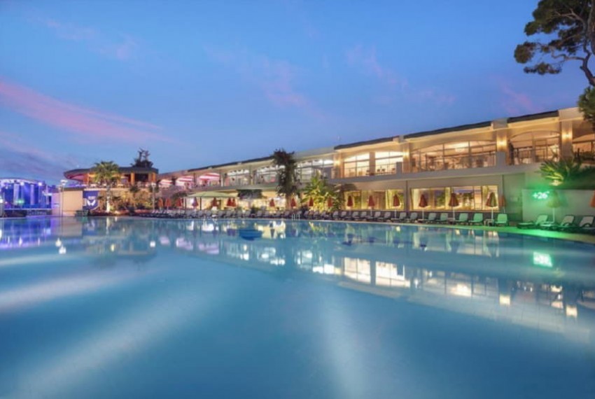 Maritim Pine Beach Resort, 5* Maritim Pine Beach Resort, 5*