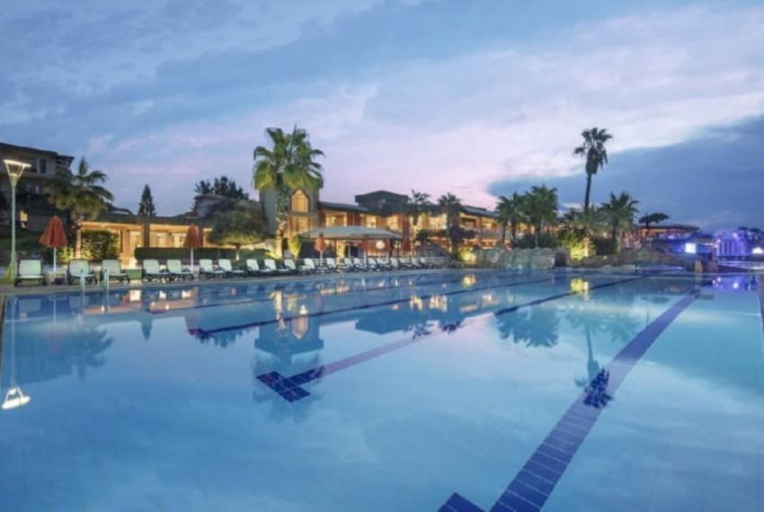 Maritim Pine Beach Resort, 5* Maritim Pine Beach Resort, 5*