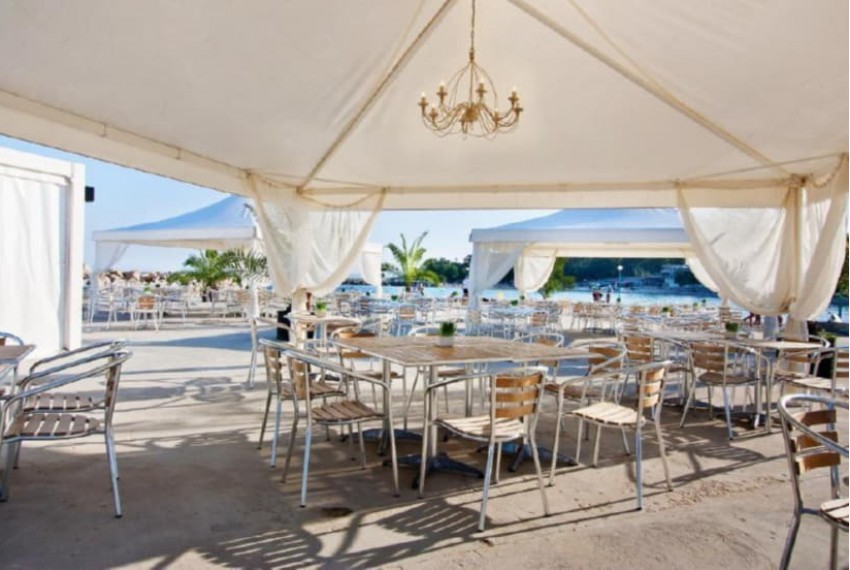 Dolphin Hotel, 4* Dolphin Hotel, 4*