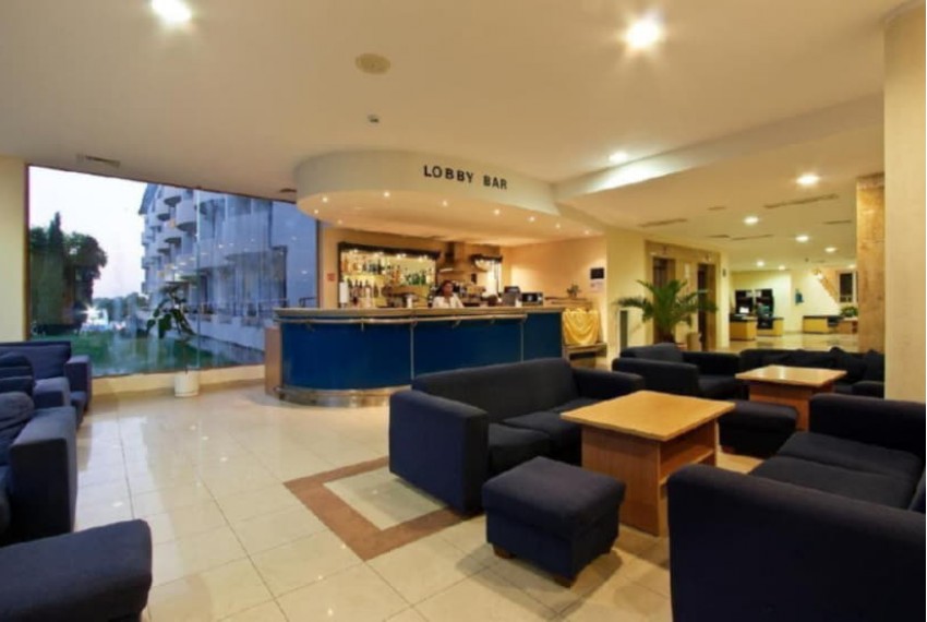 Dolphin Hotel, 4* Dolphin Hotel, 4*