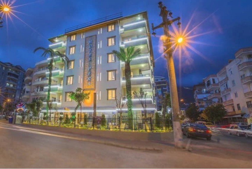 Pera Hotel, 3* Pera Hotel, 3*