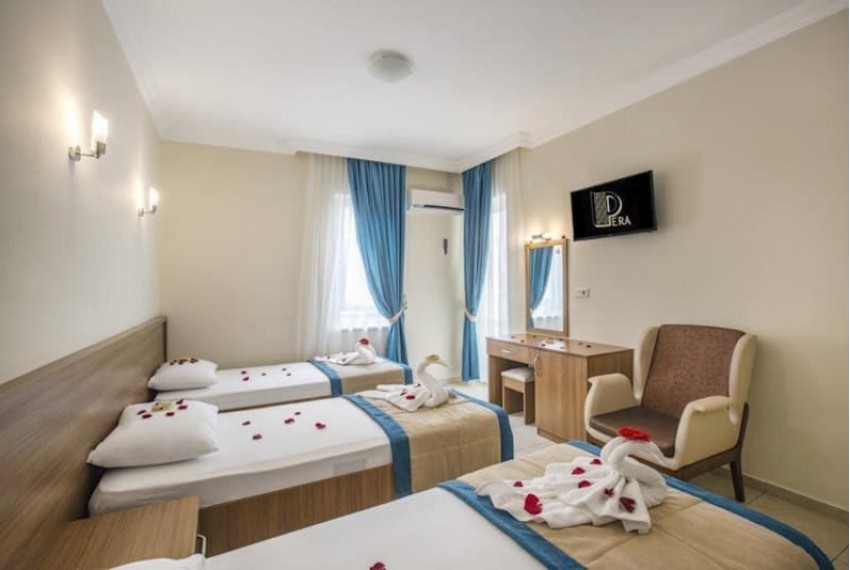 Pera Hotel, 3* Pera Hotel, 3*