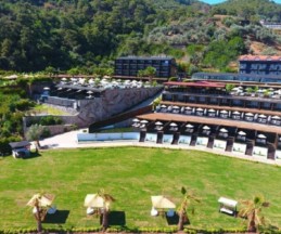 Manas Park Hotel, 5*