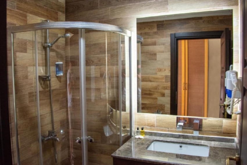 Manas Park Hotel, 5* Manas Park Hotel, 5*