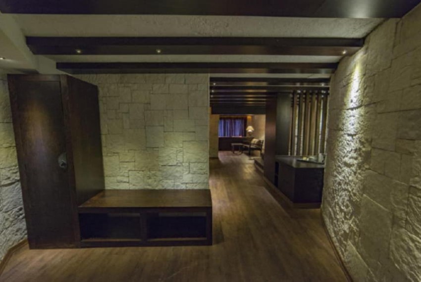 Manas Park Hotel, 5* Manas Park Hotel, 5*