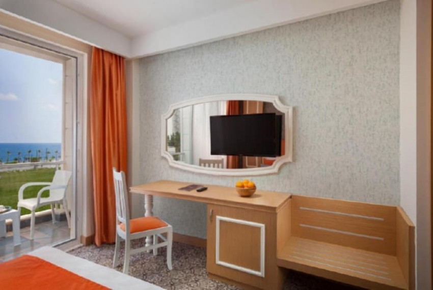 Golden Orange Hotel, 3* Golden Orange Hotel, 3*