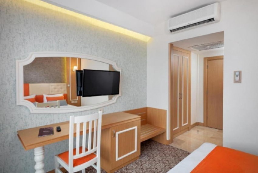 Golden Orange Hotel, 3* Golden Orange Hotel, 3*