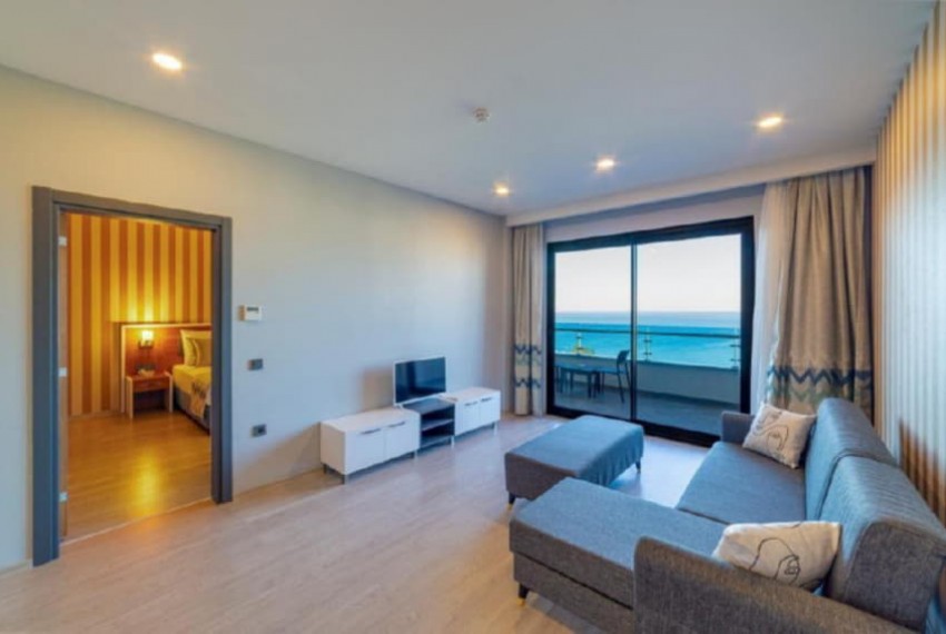 Lonicera Premium, 4* Lonicera Premium, 4*