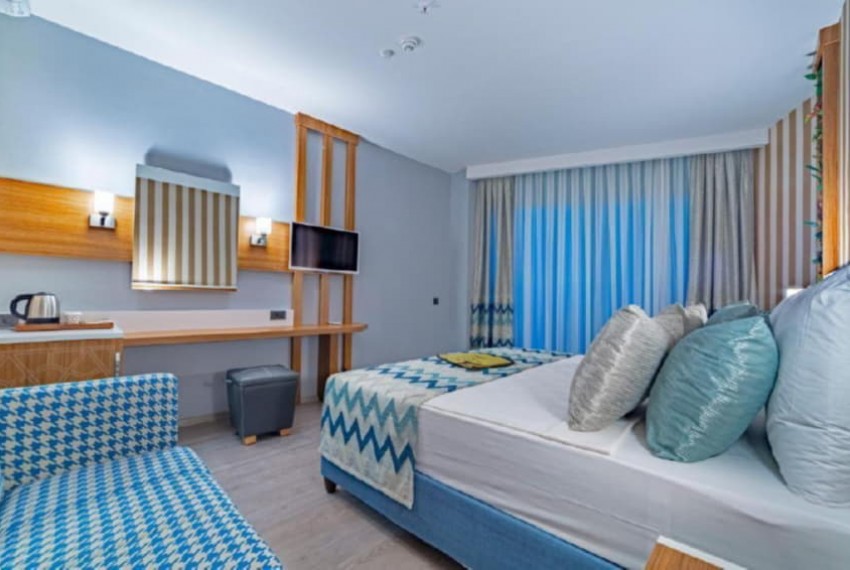 Lonicera Premium, 4* Lonicera Premium, 4*