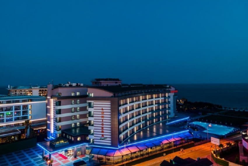 Lonicera Premium, 4* Lonicera Premium, 4*
