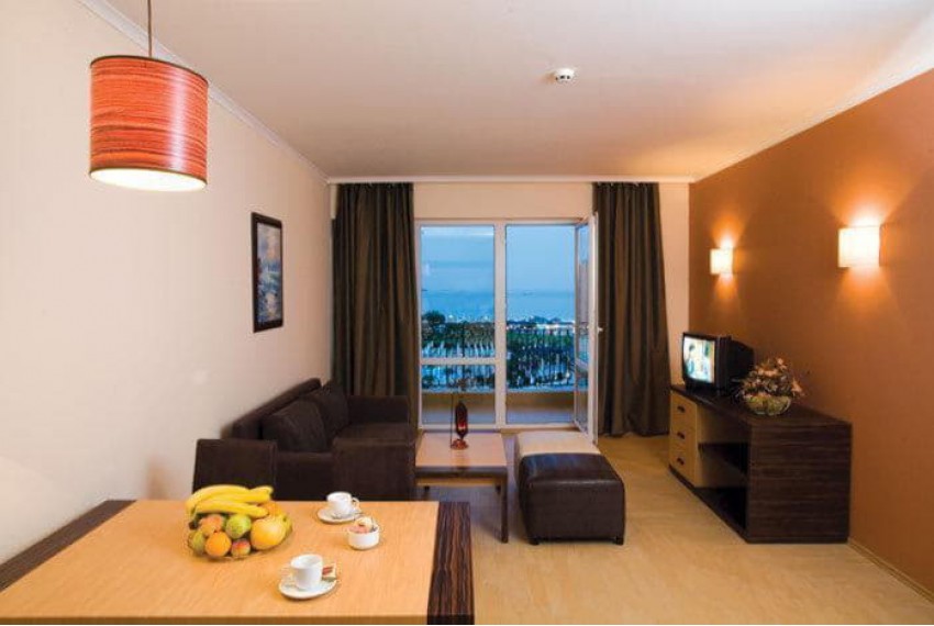 Dit Majestic Beach Resort, 4* Dit Majestic Beach Resort, 4*