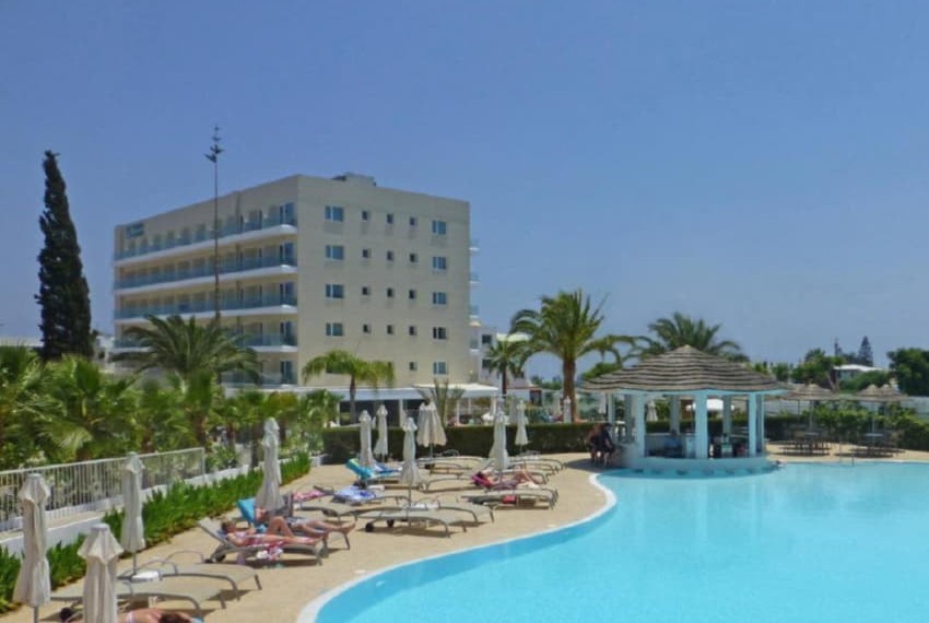 Sunrise Gardens Aparthotel, 3* Sunrise Gardens Aparthotel, 3*