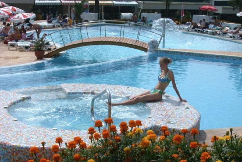 Hotel .com, 3* Hotel .com, 3*