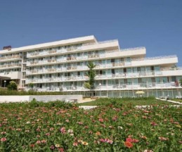 Hotel .com, 3*
