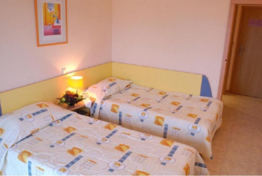 Hotel .com, 3* Hotel .com, 3*
