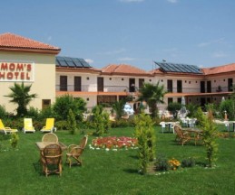 Mom's Hotel, 3*