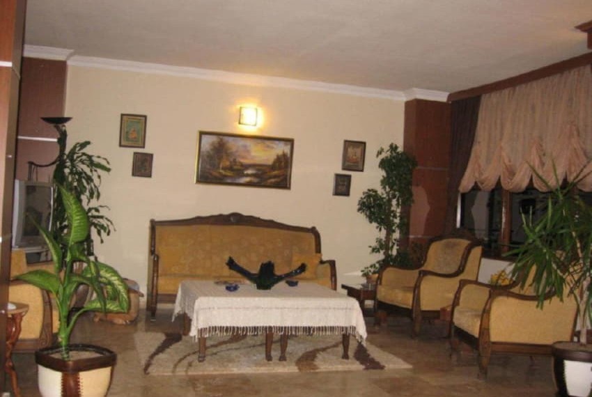 Mom's Hotel, 3* Mom's Hotel, 3*