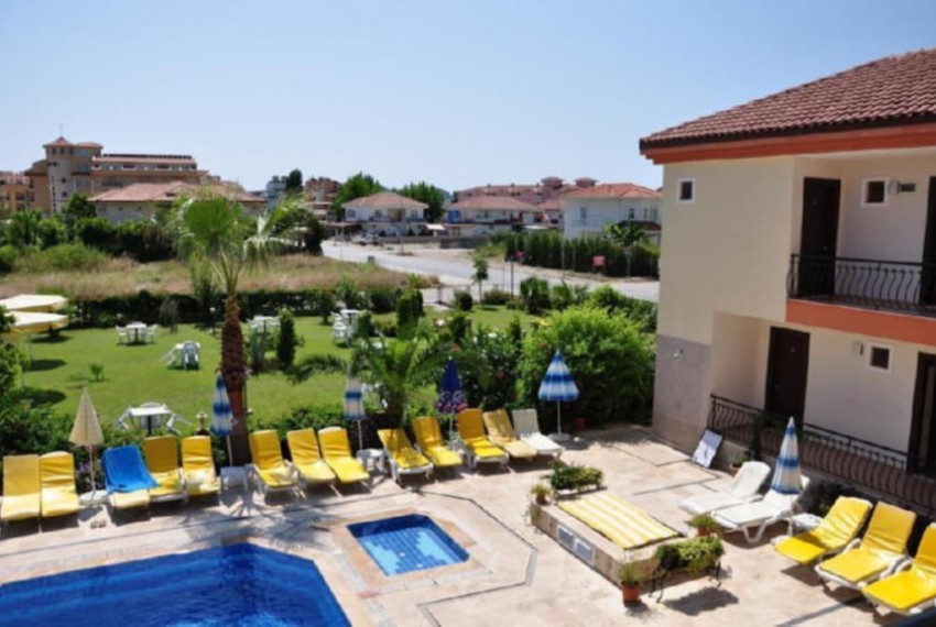 Mom's Hotel, 3* Mom's Hotel, 3*