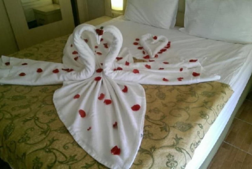 Mom's Hotel, 3* Mom's Hotel, 3*