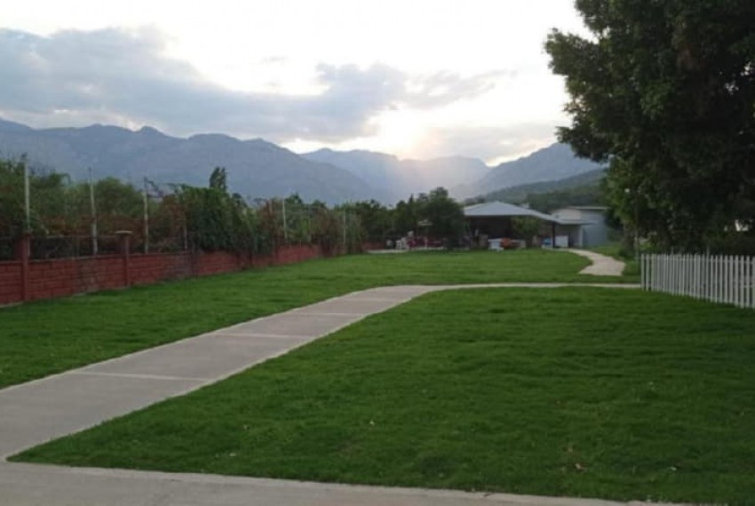Uk Hotel Kiris, 4* Uk Hotel Kiris, 4*