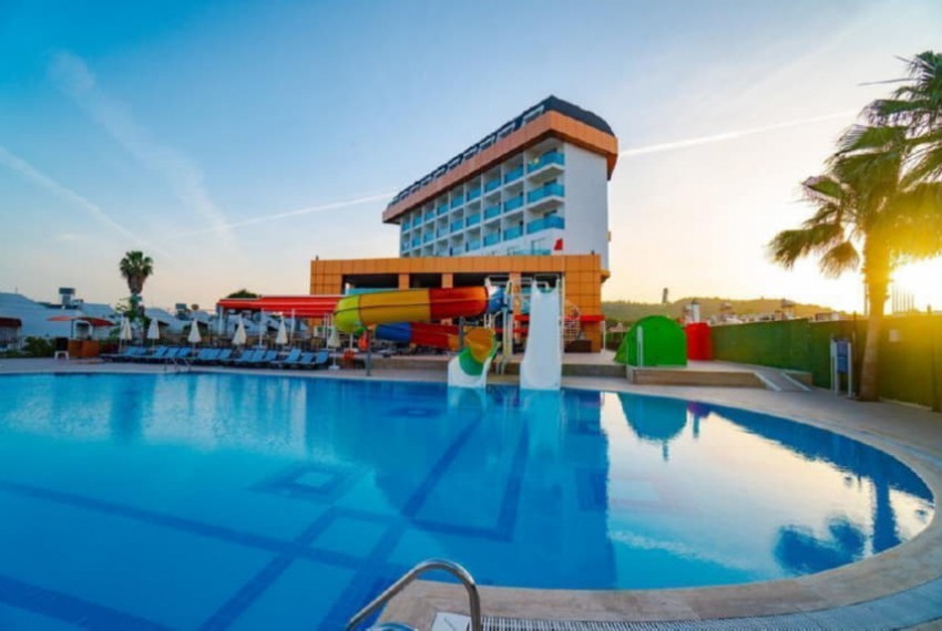 Club Throne Beach, 5* Club Throne Beach, 5*