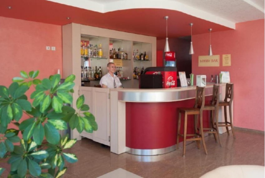 Longoza, 4* Longoza, 4*