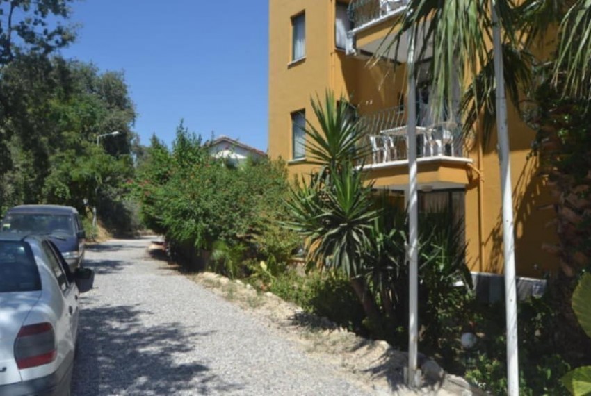 Begonville Apart, 3* Begonville Apart, 3*