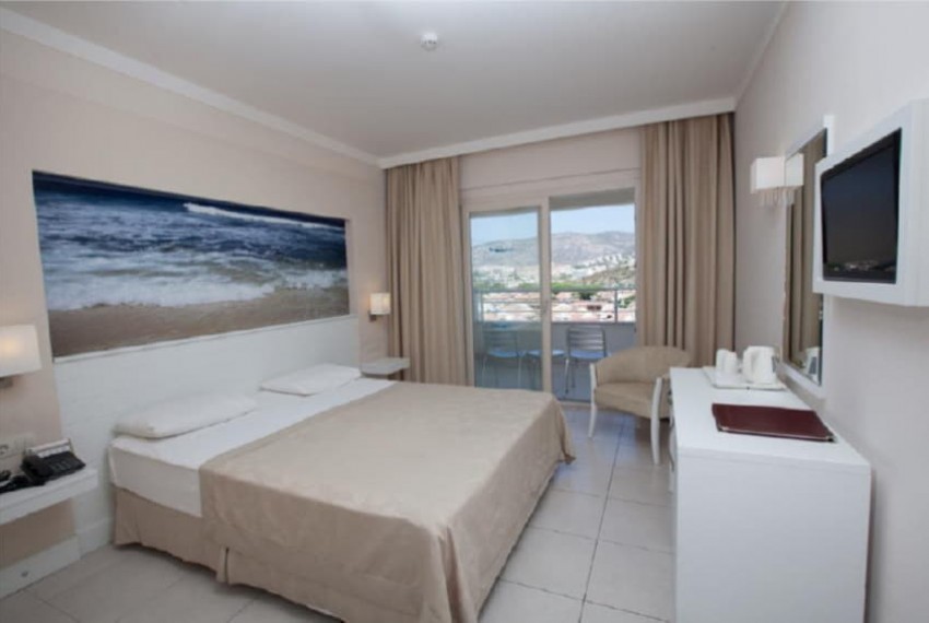 Batihan Beach Resort & Spa, 4* Batihan Beach Resort & Spa, 4*