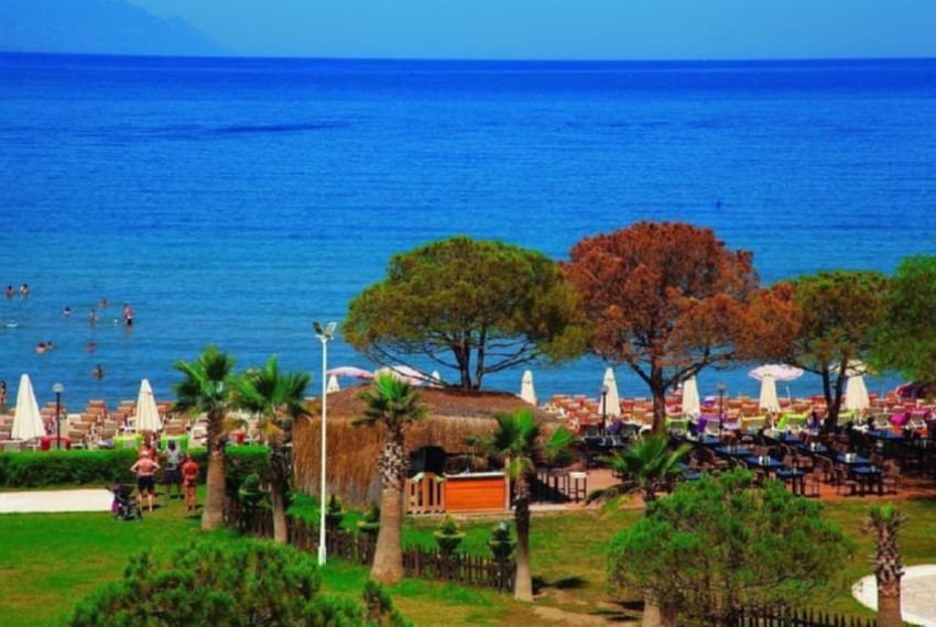 Batihan Beach Resort & Spa, 4* Batihan Beach Resort & Spa, 4*