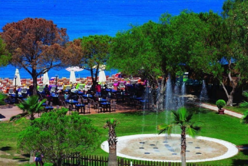 Batihan Beach Resort & Spa, 4* Batihan Beach Resort & Spa, 4*