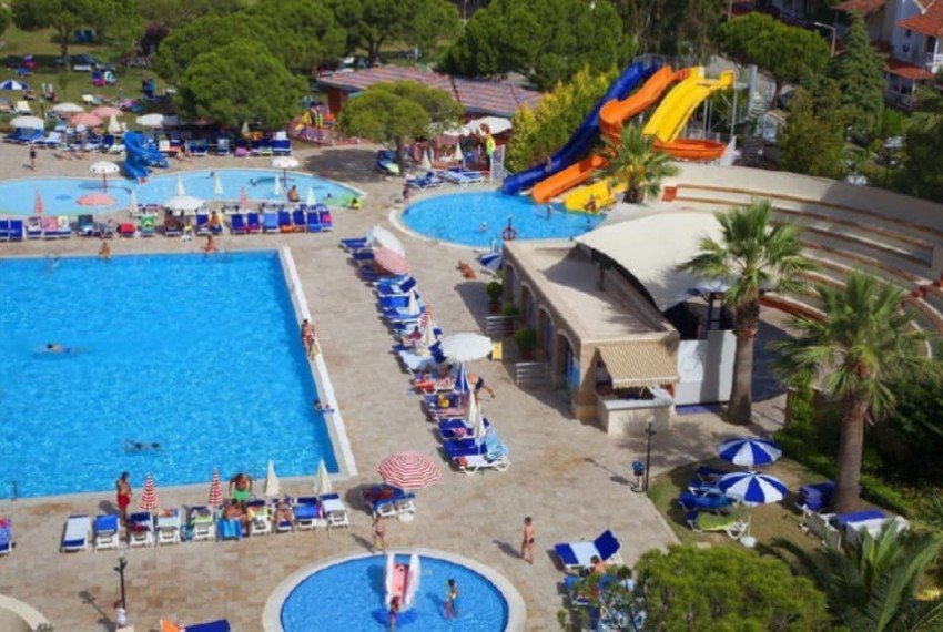 Batihan Beach Resort & Spa, 4* Batihan Beach Resort & Spa, 4*