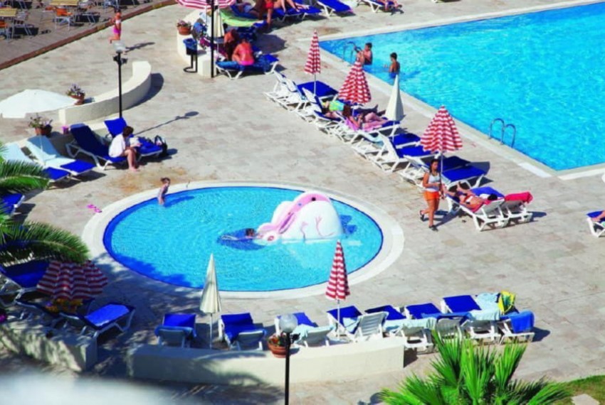 Batihan Beach Resort & Spa, 4* Batihan Beach Resort & Spa, 4*