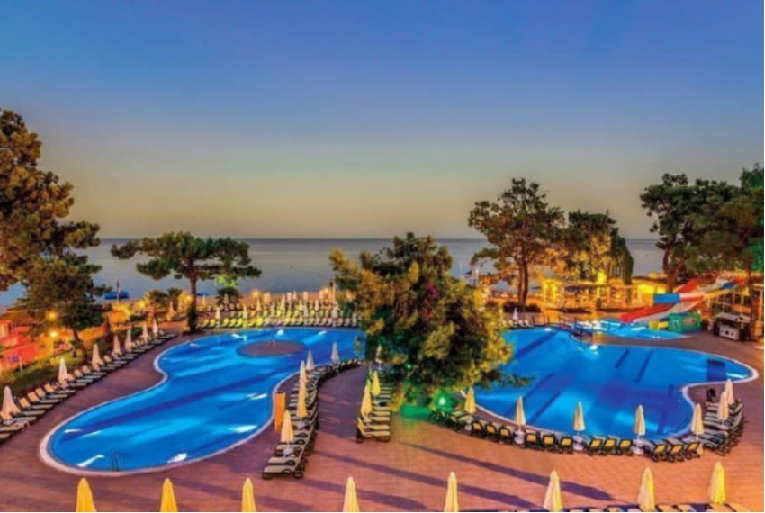 Crystal Aura Beach Resort & Spa, 5* Crystal Aura Beach Resort & Spa, 5*