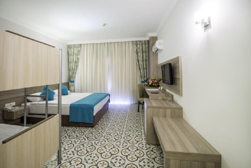 Crystal Aura Beach Resort & Spa, 5* Crystal Aura Beach Resort & Spa, 5*