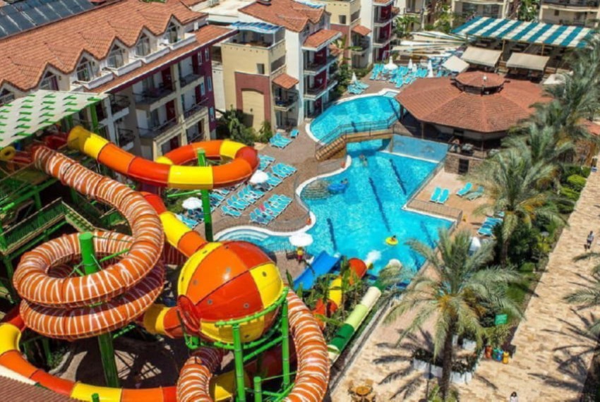 Crystal Aura Beach Resort & Spa, 5* Crystal Aura Beach Resort & Spa, 5*