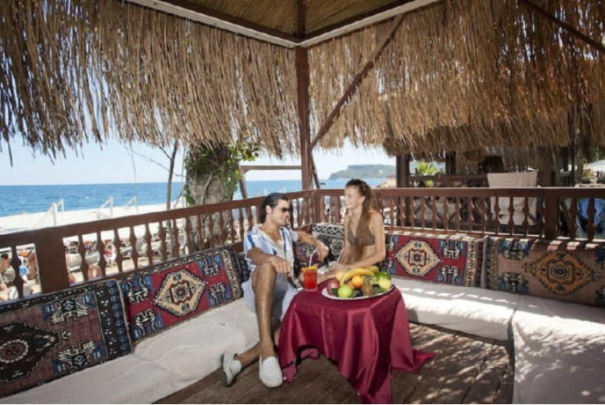 Crystal Aura Beach Resort & Spa, 5* Crystal Aura Beach Resort & Spa, 5*