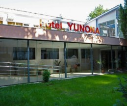 Yunona, 3*