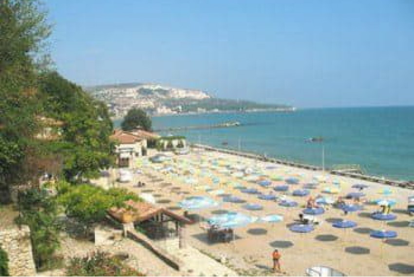 Lotos, 3* Lotos, 3*