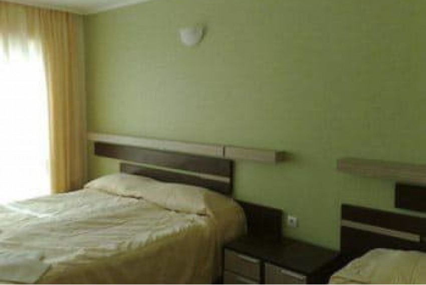 Lotos, 3* Lotos, 3*