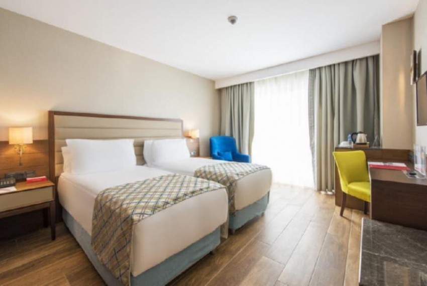 Ramada Plaza, 5* Ramada Plaza, 5*